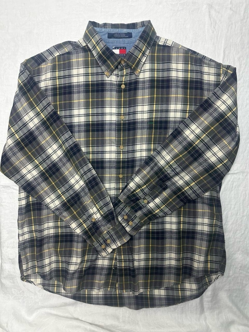 Tommy Hilfiger Men’s Navy & Yellow Plaid Button-Down Shirt XXL